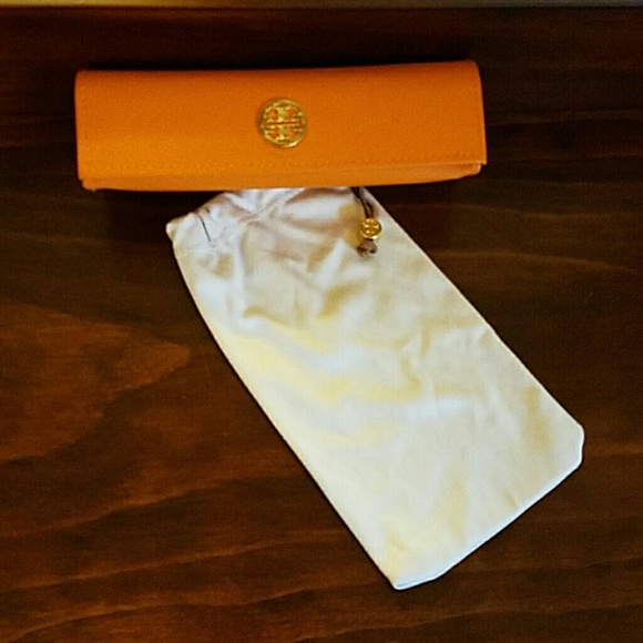Tory Burch eyeglass class