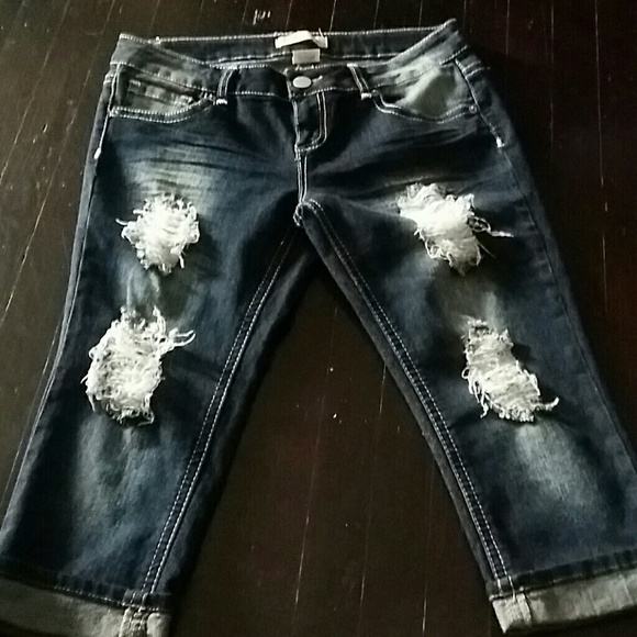 Womens Capri pants