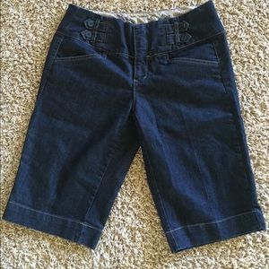 Womens Jean Capri/Shorts