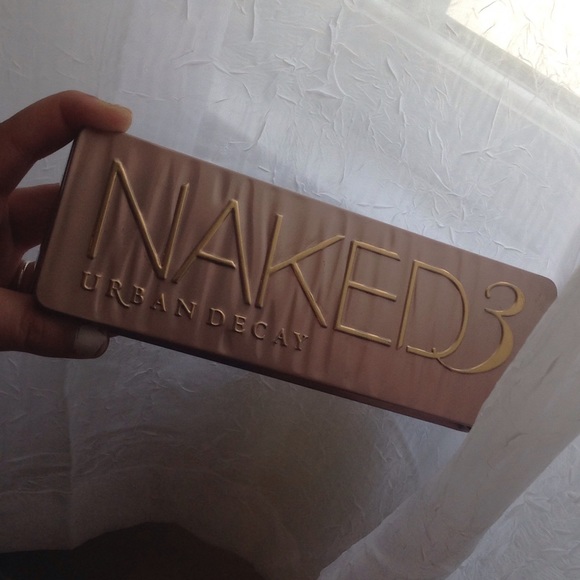 NAKED 3, brand new, w new brush