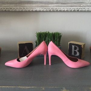 PINK ZARA HEELS (SIZE 7.5)