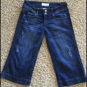 Maurice's Capris Size 7/8