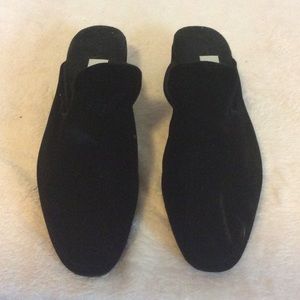 Amy Jo Gladstone slippers