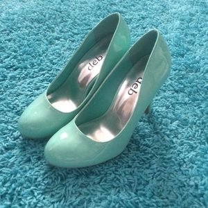 Pale turquoise pumps
