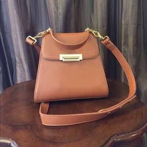 Beautiful leather crossbody bag