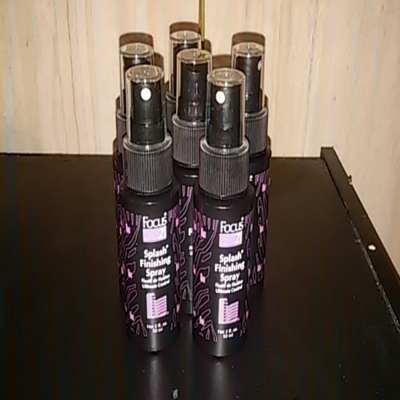 Set of 6 Focus21 Splash Finishing Spray Minis