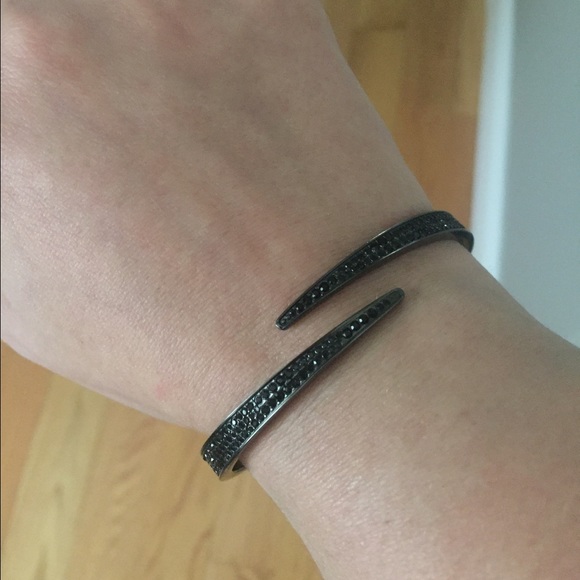 Michael Kors Jewelry - BNWT Michael Kors bracelet