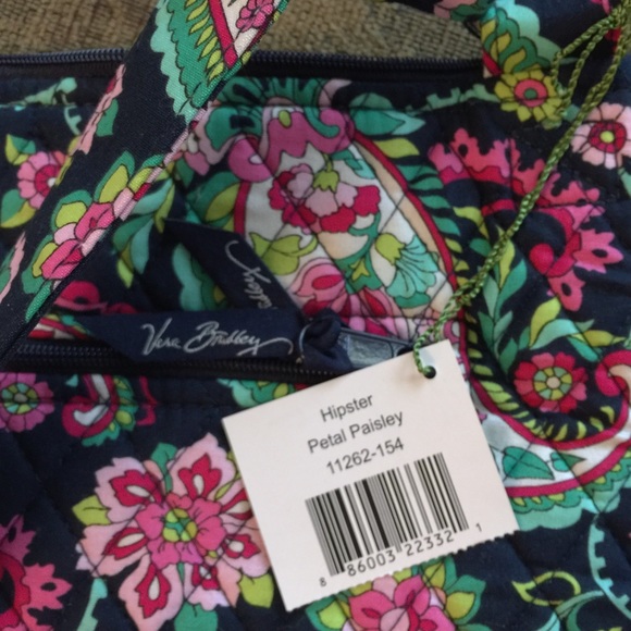 Vera Bradley cross body hipster bag. petal paisley