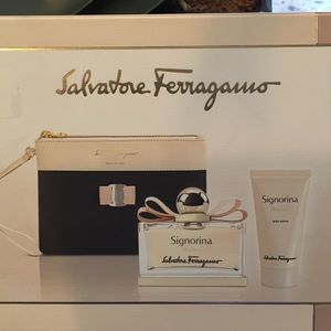 Salvatore Ferragamo SignorinaEleganza Perfume set.
