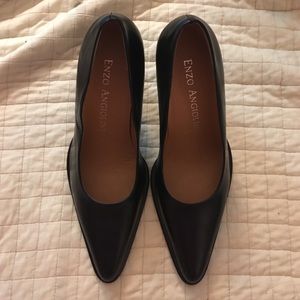 Enzo angiolini black leather shoes pumps