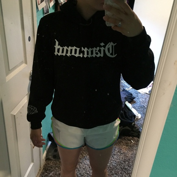 Diamond sweatshirt
