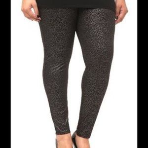 Black With Silver Cheetah Torrid Leggings