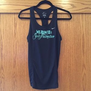 Nike Running San Francisco Dri-Fit Tank reflective