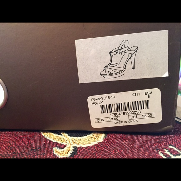 Bebe pre loved pink shoes - Picture 4 of 4