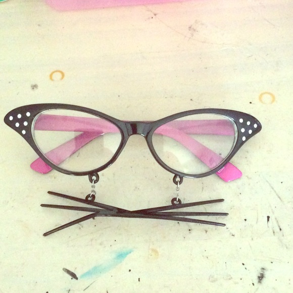 Cat glasses