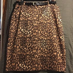 Leopard print skirt