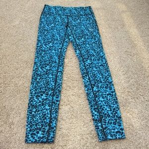 Nike dri fit leopard print crop legging