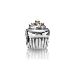 Authentic Pandora Cupcake Charm