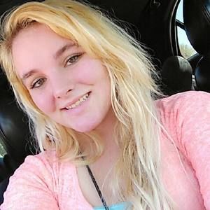 Meet your Posher, Nikki