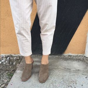 Taupe mules