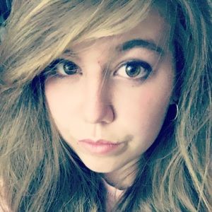 Meet your Posher, Annika