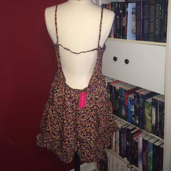 Backless flower dress