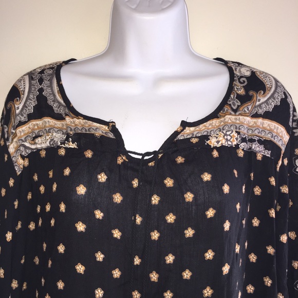 NWT flair sleeve mini dress. Just darling. - Picture 3 of 4