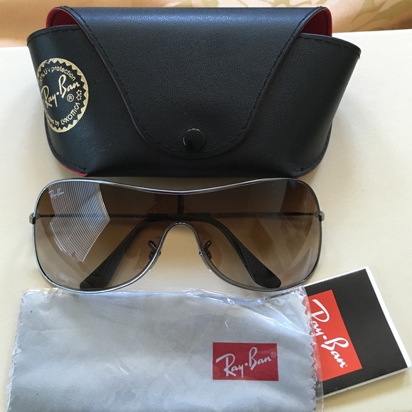🚫SOLD🚫 RAY-BAN RB 3211