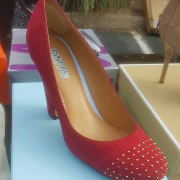 Size 10 Cynthia's