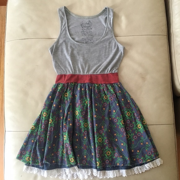 Scrapbook Originals Floral Dress size Medium