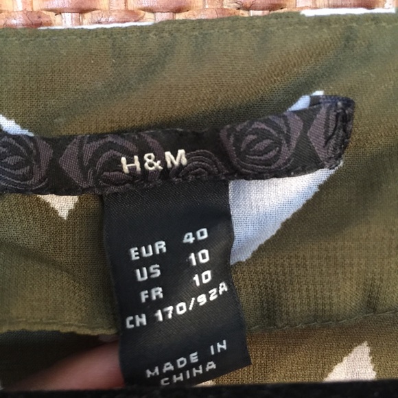 H&M Spring Top - Picture 2 of 3