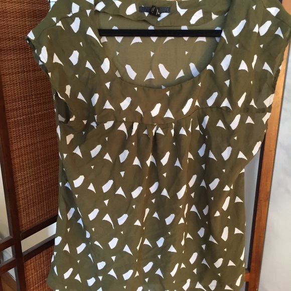 H&M Spring Top - Picture 3 of 3