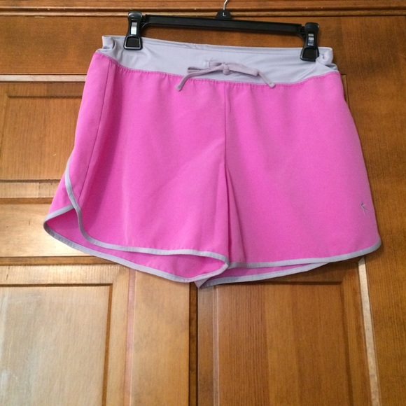 Athletic shorts