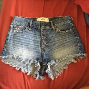NWOT Hollister High Waist Shorts size 1