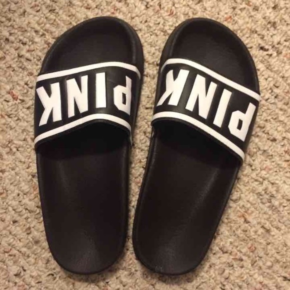 🚫SOLD🚫VS PINK Slides