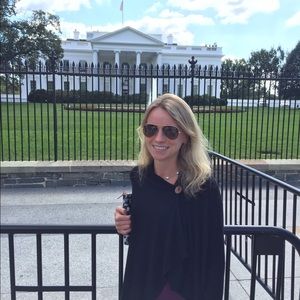 Meet your Posher, Kenzie