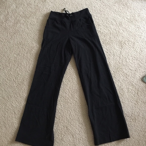 Lulu lemon still pants