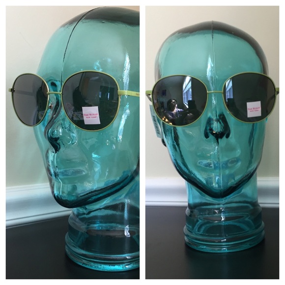 Isaac Mizrahi sunglasses