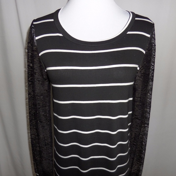 Black Striped Lace Trim Blouse Long Sleeves - Picture 2 of 7