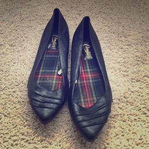 Candie's black flats