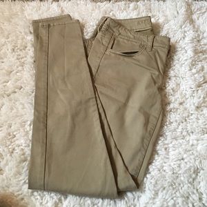 american eagle skinny khakis
