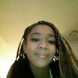 Meet your Posher, Saabirah