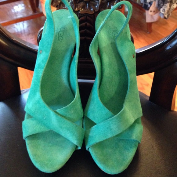 UGG cork style wedge sandal