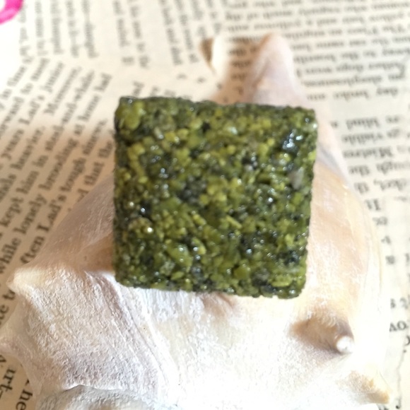 Crushed Serpentine Statement Ring - image 3