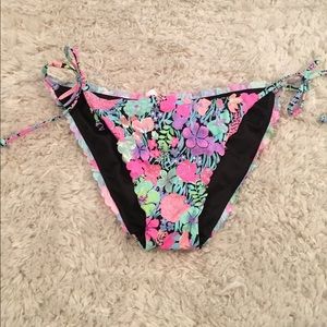 🎉 NEVER WORN! Victoria's Secret bikini bottoms