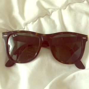 EVERYTHING MUST GO! Ray Ban Large Wayfarers