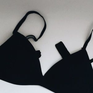 VICTORIAS SECRET TSHIRT BRA