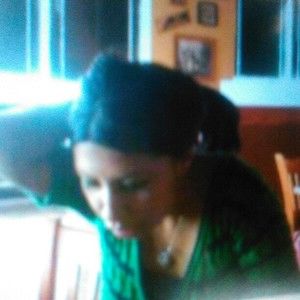 Meet your Posher, Iris