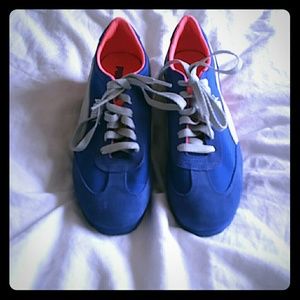 Puma Wedge Tennis Shoes