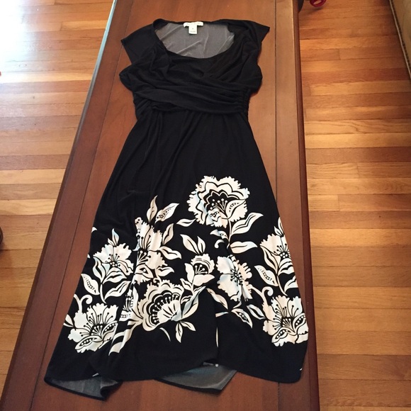 White House black market dress. Size 4